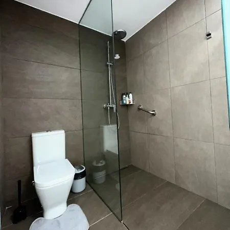 Playa Chica, Vistas Al Mar Lanzarote * Puerto del Carmen (Lanzarote)