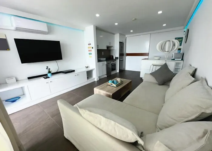 Playa Chica, Vistas Al Mar Lanzarote Διαμέρισμα *